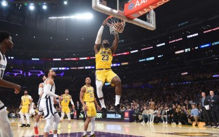 nba湖人20号，nba湖人比赛回放