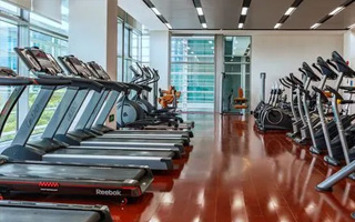 左右眼视力不同会怎么样，左右眼正常视力标准是多少